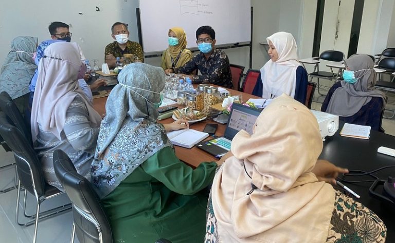 Pengaruh Workshop dan Seminar PAFI Kota Tanjung Redeb terhadap Peningkatan Kompetensi Apoteker