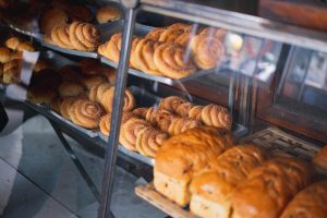 Roti klasik di Sumber Hidangan dengan resep Eropa autentik